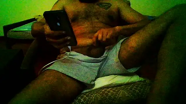 Snapshot of Kinkyluvi chatting on 11, 12, 2024 Kinkyluvi online show from 11, 12, 2024