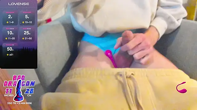 sexy in the dark online show from 8, 2, 2025