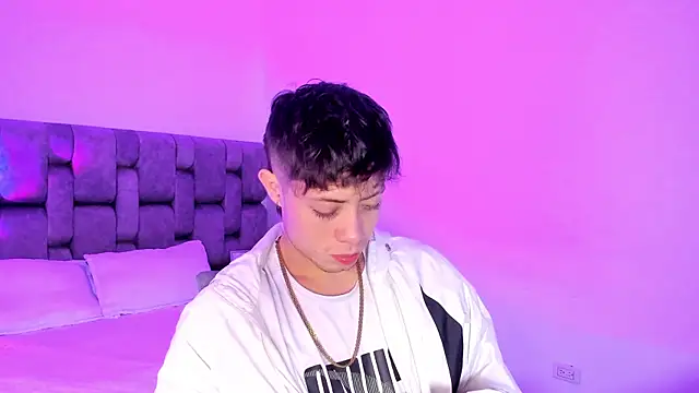 Snapshot of MarcusCollinss_ chatting on 11, 12, 2024 MarcusCollinss online show from 11, 12, 2024