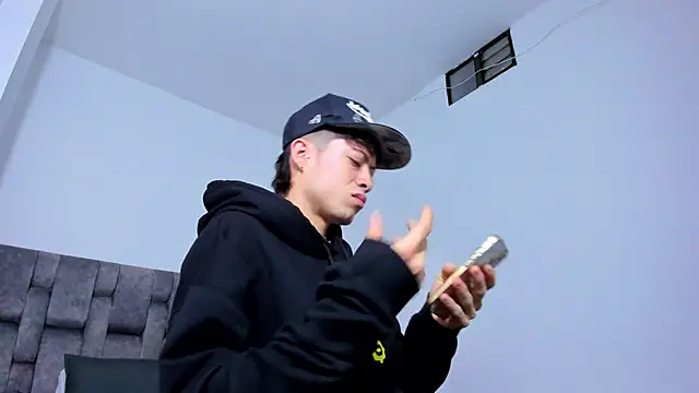 Snapshot of MarcusCollinss_ chatting on 19, 12, 2024 MarcusCollinss online show from 19, 12, 2024