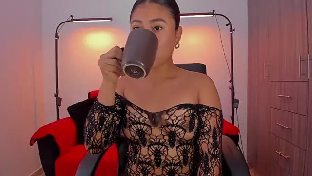 cloy baby   online show from 7, 3, 2026