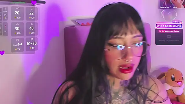 Snapshot of Akari1_Mischief chatting on 7, 12, 2024 Akari1 Mischief online show from 7, 12, 2024