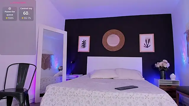 Snapshot of VioletPaket chatting on 15, 3, 2026 VioletPaket online show from 15, 3, 2026