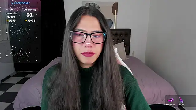 paula kawaiifu  online show from 3, 1, 2025