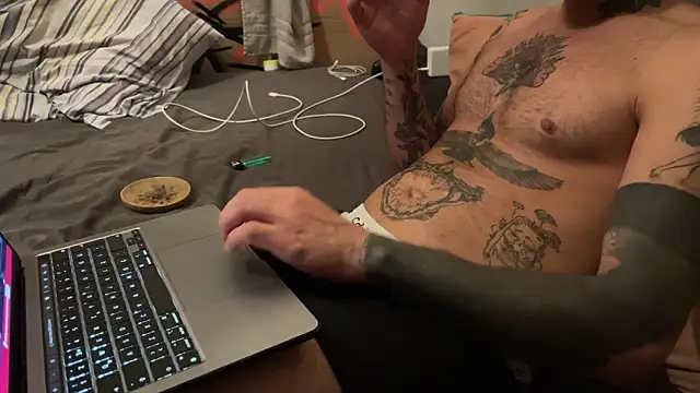 Snapshot of kameray12 chatting on 14, 3, 2025 kameray12 online show from 14, 3, 2025