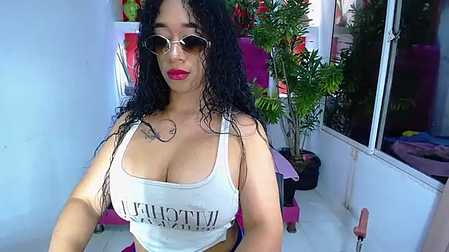 Snapshot of DelysyHot chatting on 16, 10, 2025 DelysyHot online show from 16, 10, 2025