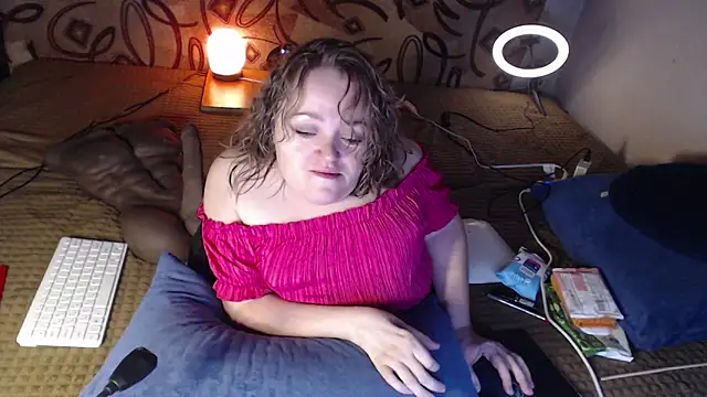 MiniNatalie online show from 25, 1, 2025