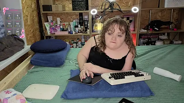 MiniNatalie online show from 20, 12, 2025