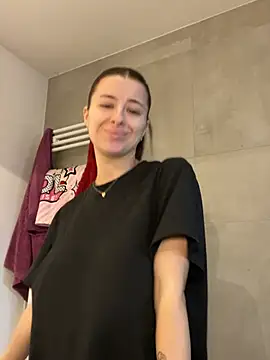 Snapshot of Mia-Minou chatting on 11, 2, 2026 Mia-Minou online show from 11, 2, 2026