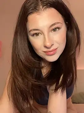 Snapshot of Mia-Minou chatting on 22, 2, 2026 Mia-Minou online show from 22, 2, 2026