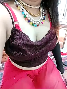 Snapshot of SHUBHI880 chatting on 6, 1, 2025 SHUBHI880 online show from 6, 1, 2025