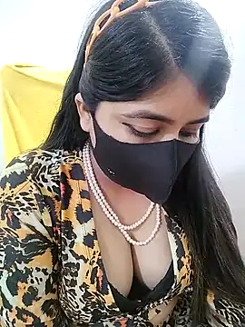 Snapshot of SHUBHI880 chatting on 10, 3, 2025 SHUBHI880 online show from 10, 3, 2025