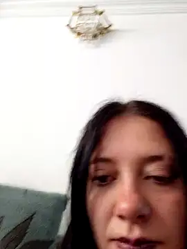 Isabella 21x online show from 1, 11, 2025