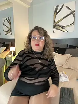 MartinaCaycedo online show from 18, 9, 2025