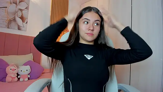 Snapshot of mia_nevaeh chatting on 26, 12, 2024 mia nevaeh online show from 26, 12, 2024