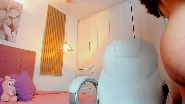 Snapshot of mia_nevaeh chatting on 26, 1, 2025 mia nevaeh online show from 26, 1, 2025