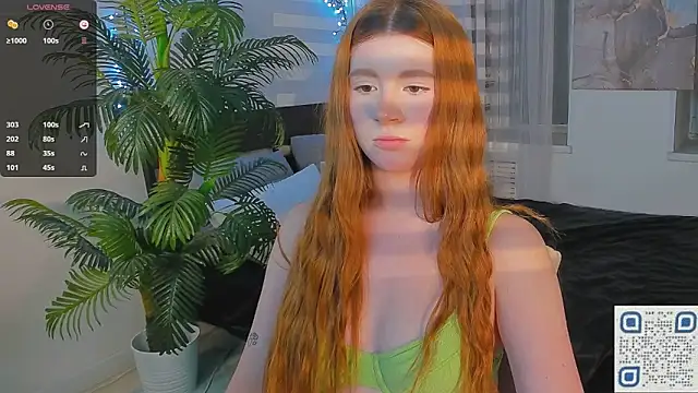 Freckle Diyana online show from 24, 2, 2025