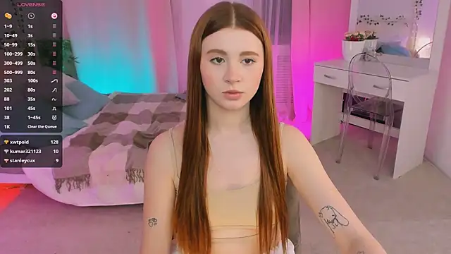 Freckle Diyana online show from 23, 3, 2025