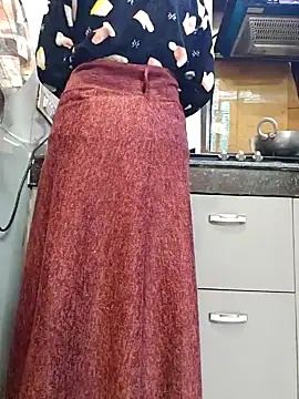 Manpreet kaur21 online show from 25, 1, 2025