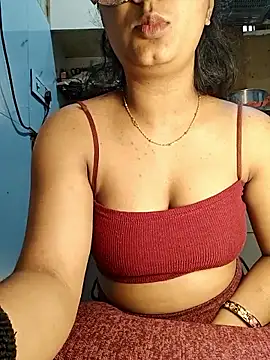 Manpreet kaur21 online show from 2, 2, 2026