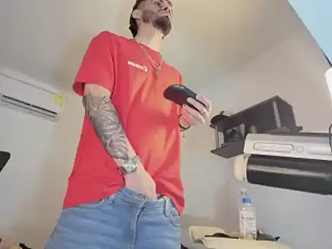 Snapshot of badanyboy chatting on 24, 3, 2026 badanyboy online show from 24, 3, 2026