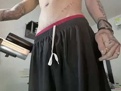 Snapshot of badanyboy chatting on 28, 3, 2026 badanyboy online show from 28, 3, 2026