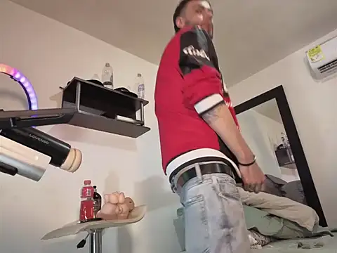 Snapshot of badanyboy chatting on 30, 3, 2026 badanyboy online show from 30, 3, 2026