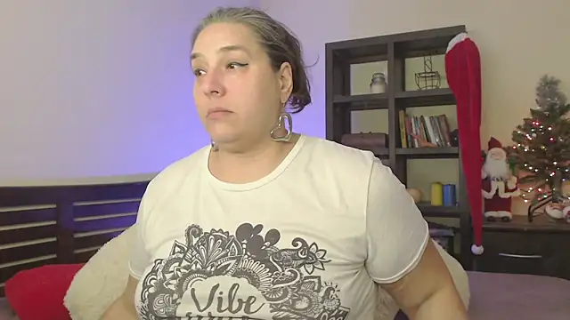 Snapshot of Niter chatting on 4, 1, 2025 Niter online show from 4, 1, 2025