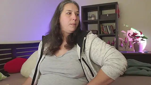 Snapshot of Niter chatting on 29, 1, 2025 Niter online show from 29, 1, 2025