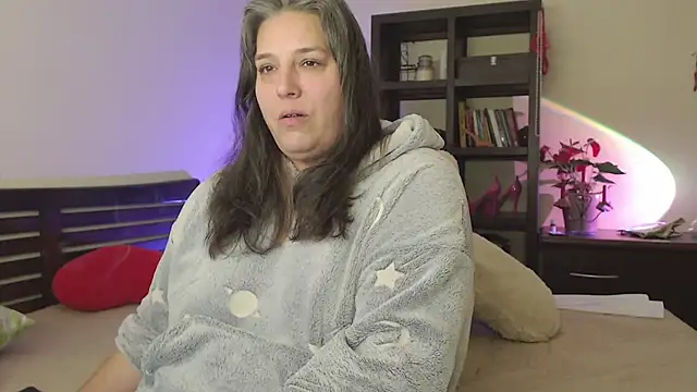 Snapshot of Niter chatting on 6, 2, 2025 Niter online show from 6, 2, 2025