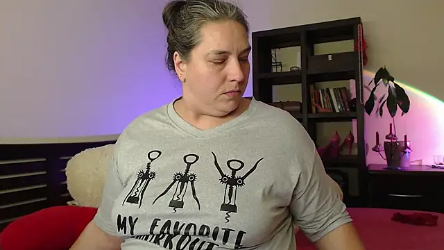 Snapshot of Niter chatting on 11, 3, 2025 Niter online show from 11, 3, 2025