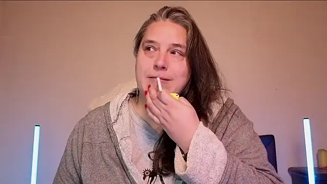 Snapshot of Niter chatting on 22, 11, 2025 Niter online show from 22, 11, 2025