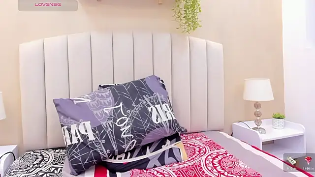 Snapshot of Mia_thompson_19 chatting on 10, 2, 2026 Mia thompson 19 online show from 10, 2, 2026