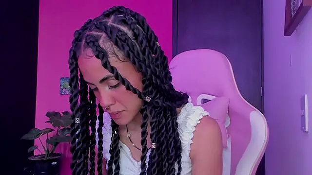 Juanadearco5 online show from 27, 12, 2024