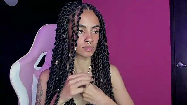 Juanadearco5 online show from 15, 1, 2025