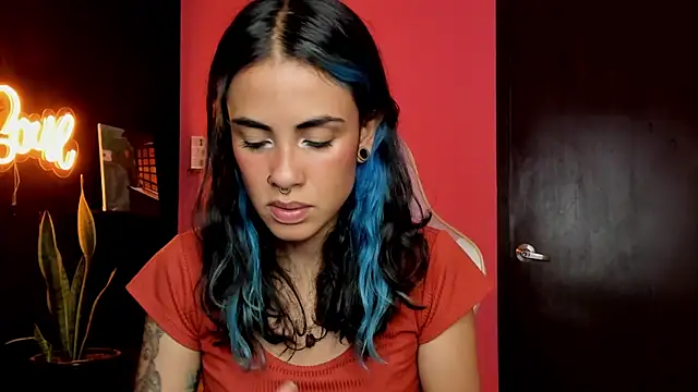 Juanadearco5 online show from 13, 11, 2025