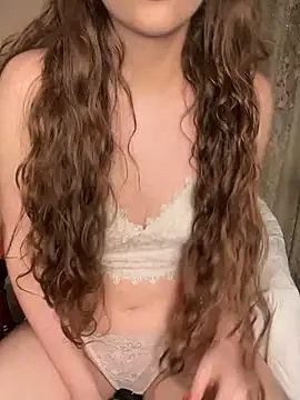 Snapshot of SierraFox_ chatting on 5, 3, 2025 SierraFox online show from 5, 3, 2025