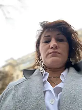 Snapshot of ZhenjaPoledance chatting on 17, 10, 2025 ZhenjaPoledance online show from 17, 10, 2025