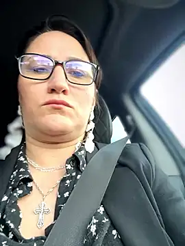 Snapshot of ZhenjaPoledance chatting on 19, 11, 2025 ZhenjaPoledance online show from 19, 11, 2025