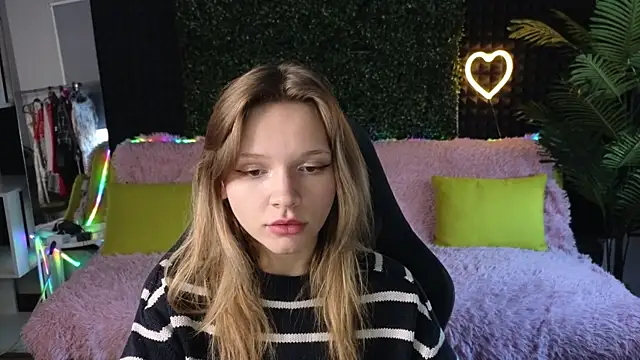 LitaBrom online show from 1, 10, 2025