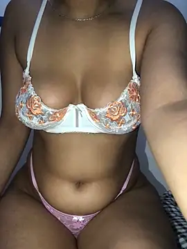 Snapshot of Moroccan_bitch chatting on 16, 2, 2025 Moroccan bitch online show from 16, 2, 2025