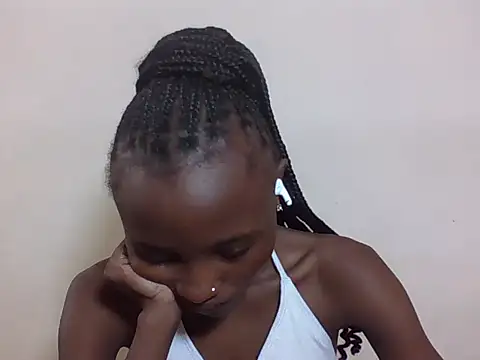 SexyNeedle22 online show from 13, 11, 2025