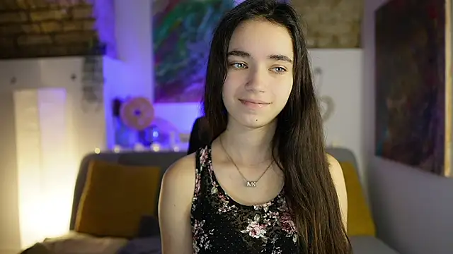 Snapshot of Gia_Paige18 chatting on 17, 12, 2024 Gia Paige18 online show from 17, 12, 2024