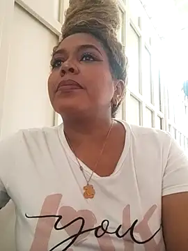 Snapshot of ELLA_KELLY chatting on 10, 2, 2026 ELLA KELLY online show from 10, 2, 2026