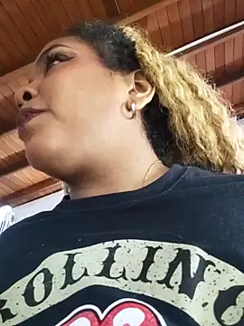 Snapshot of ELLA_KELLY chatting on 6, 3, 2026 ELLA KELLY online show from 6, 3, 2026