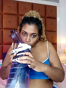 Snapshot of ELLA_KELLY chatting on 12, 3, 2026 ELLA KELLY online show from 12, 3, 2026