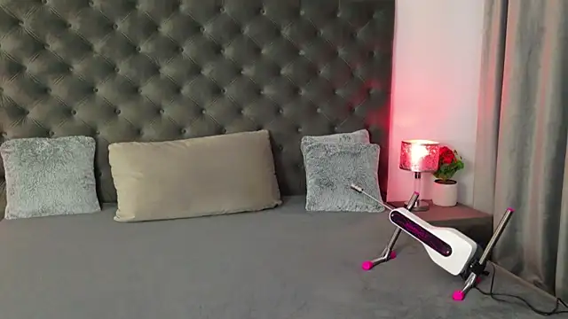 KrisNoir online show from 11, 10, 2025