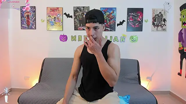 jonathanjoestar  online show from 24, 10, 2025