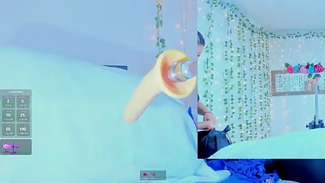 Snapshot of Tiffanny_Love_ chatting on 7, 11, 2025 Tiffanny Love online show from 7, 11, 2025