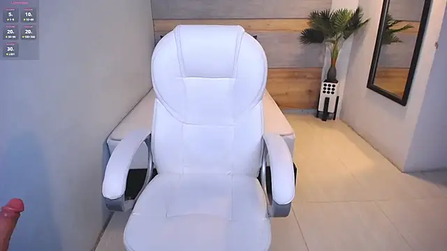 Snapshot of Violetta_rainbow chatting on 7, 12, 2024 Violetta rainbow online show from 7, 12, 2024